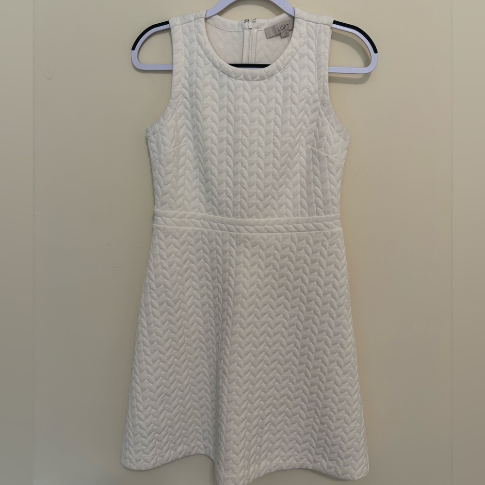 Loft dress, size 4, white, excellent condition